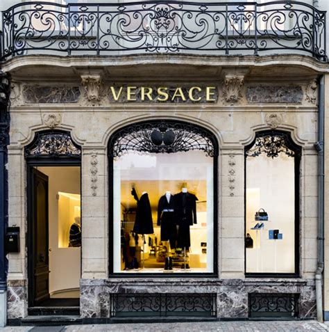 photos de versace bruxelles